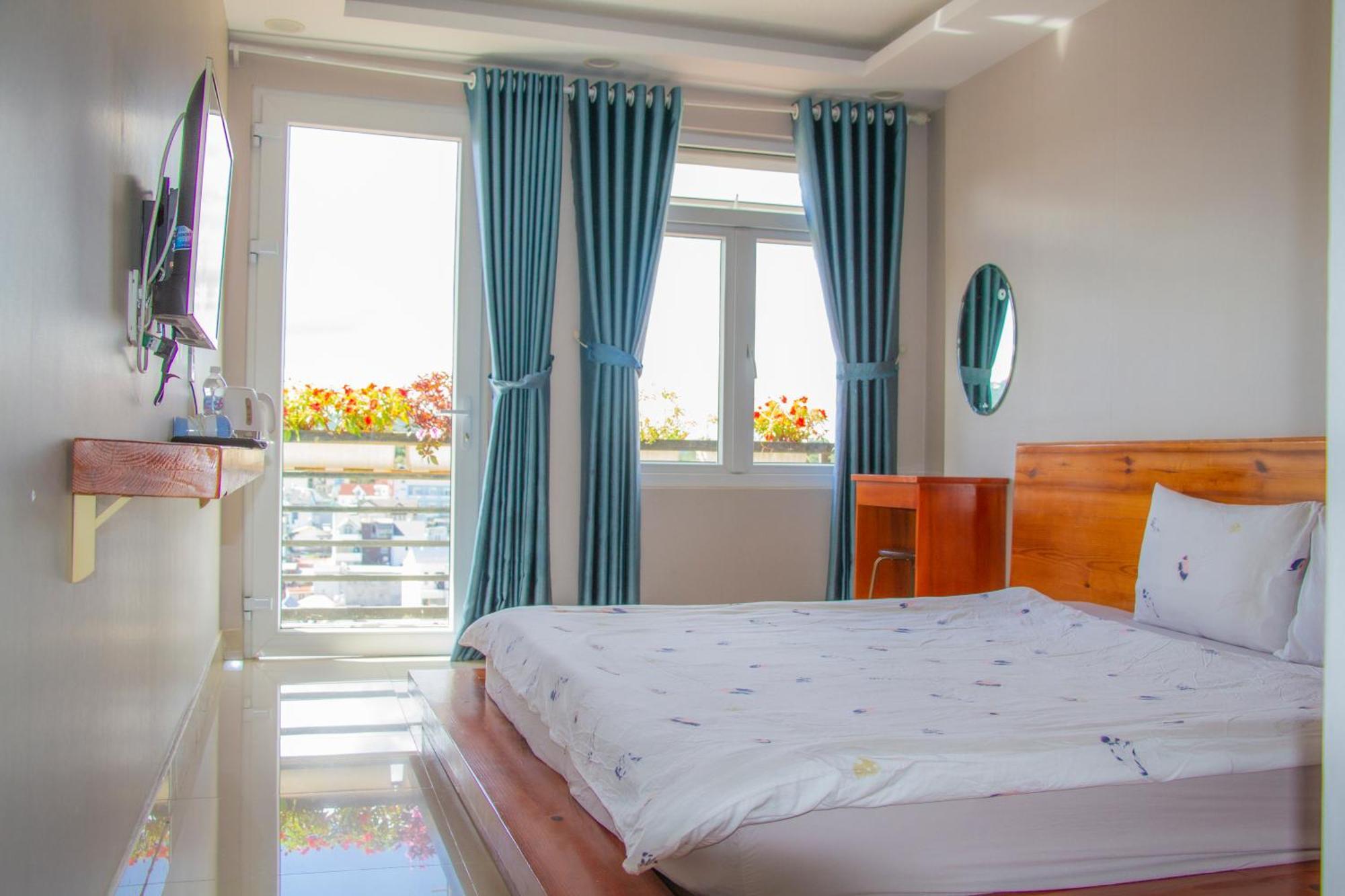 Ha Khoa Hotel Dalat Exterior photo